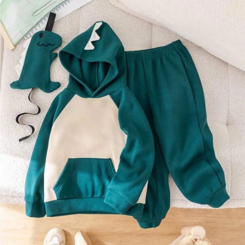 Sz 4Y Shein 3 pcs set boys Green Dinosaur Hoodie and Pants Set - Picture 5 of 16